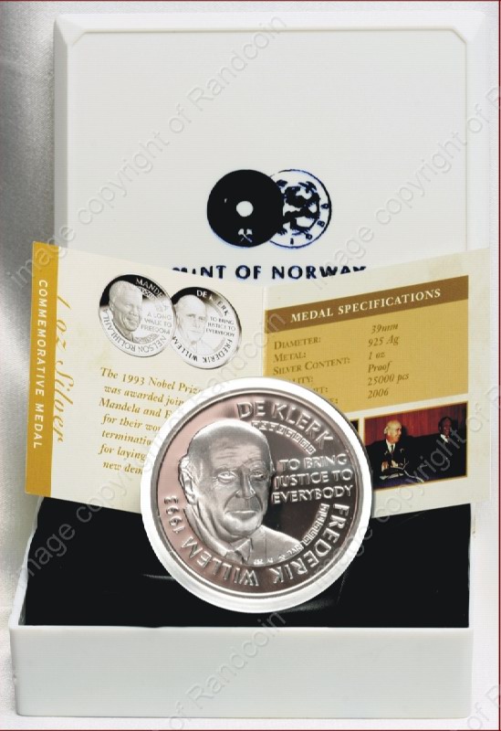 2006_Mandela_Silver_Norway_Nobel_Peace_Medal_box_rev