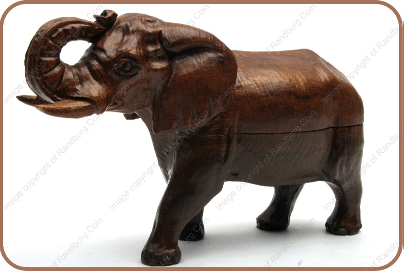 2008_Natura_Elephant_1_oz_Gold_Coin_Figurine