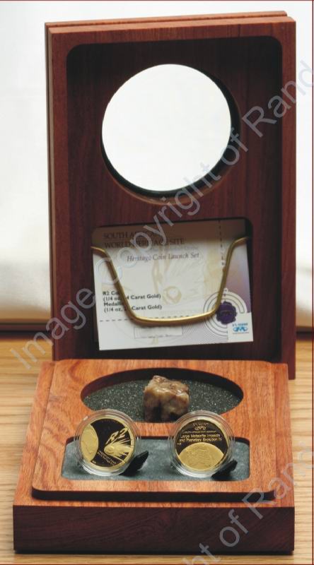 2008_Heritage_Launch_Set_Vredefort_Dome_open_box