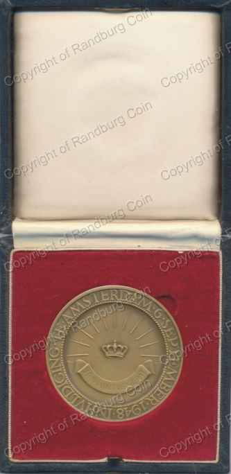 1948_Bronze_Queen_Juliana_Netherlands_Coronation_Box_rev.jpg