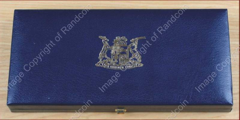 1990_Short_Proof_set_box_closed