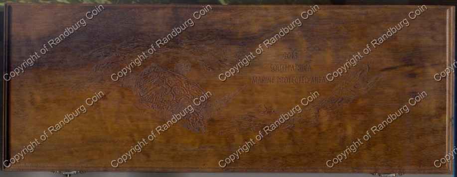 2013_Silver_Prestige_Marine_Protected_set_Box_ob.jpg