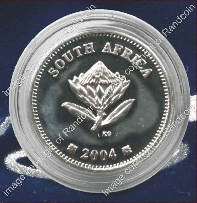 2004_Silver_2_Half_cent_Owl_velvet_coin_ob