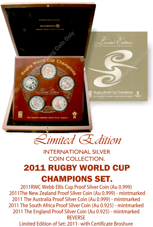 2011_Web_Ellis_Rugby_World_Cup_Set_open_box_rev