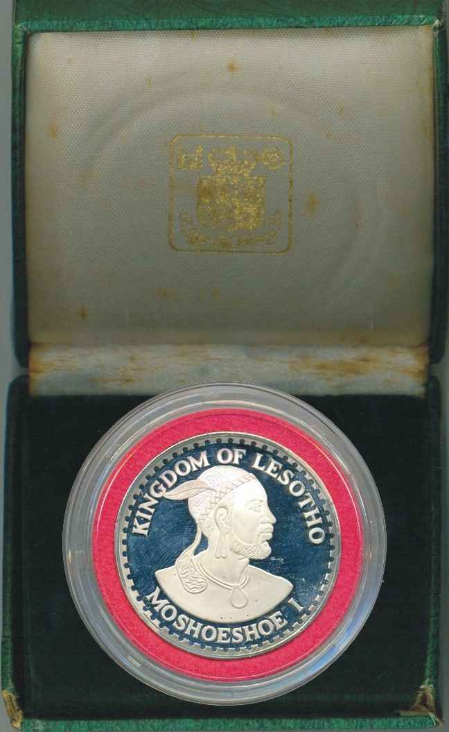 Lesotho_1980_50_Maloti_1_oz_fine_silver_box_ob