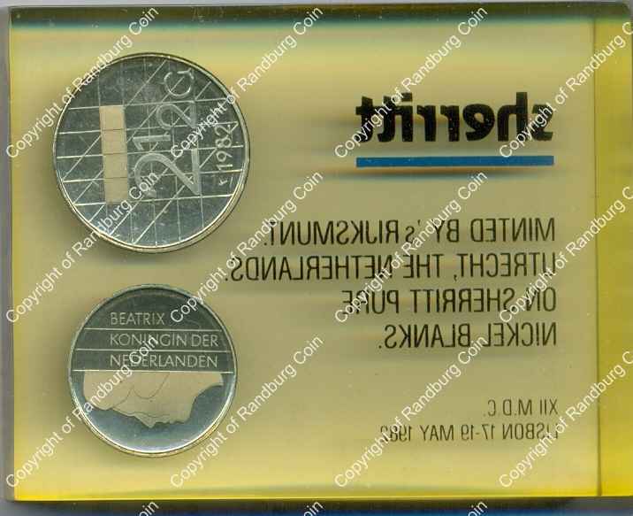 Netherlands_1982_1_and_2_and_a_half_gulden_in_paperweight_rev.jpg