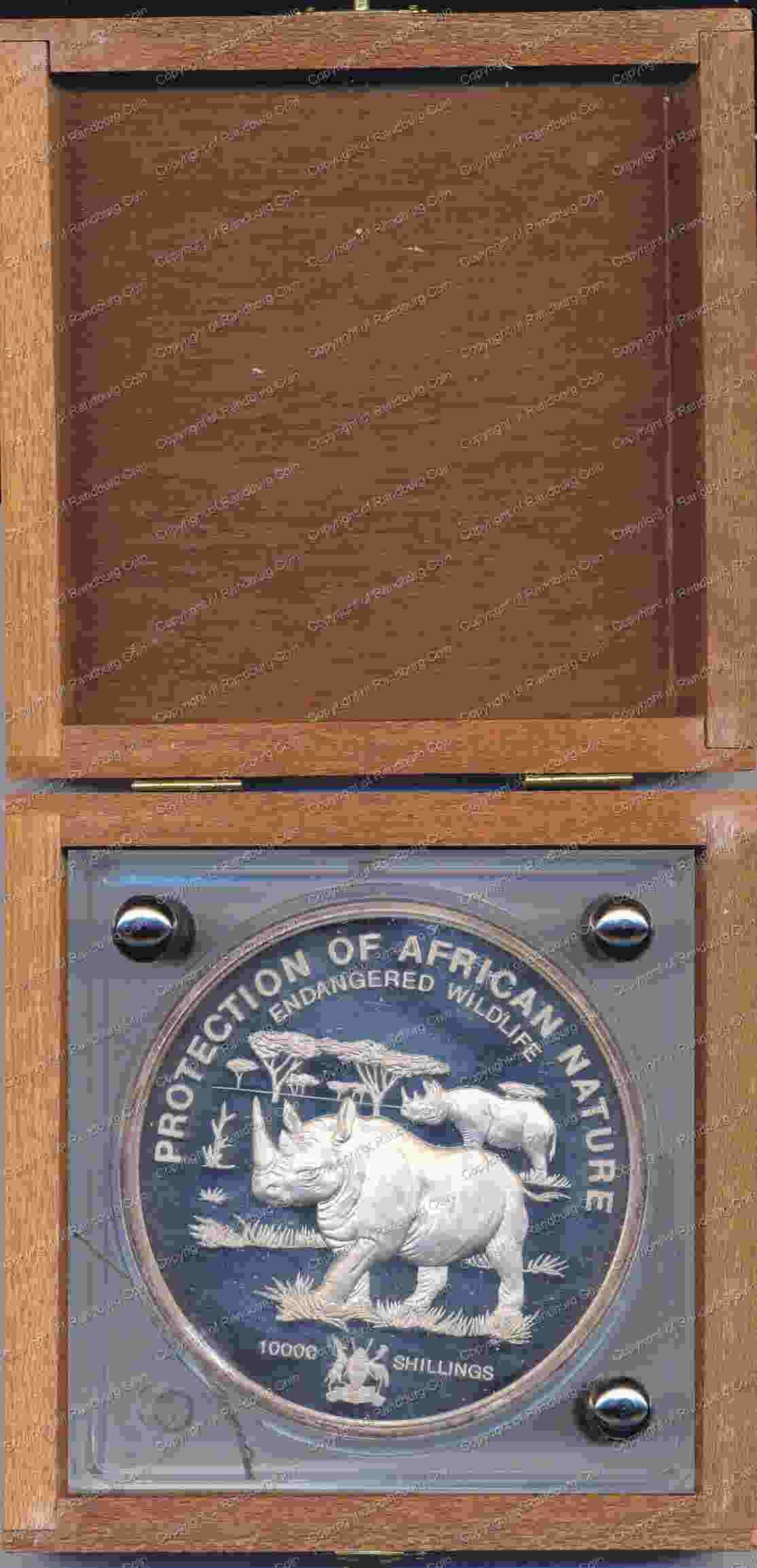 Uganda_1993_Silver_10000_Shillings_Coin_Box_rev.jpg