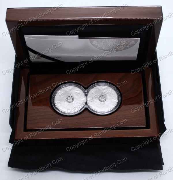 2025_Silver_1oz_Double_Coin_Set_Lion_Series_III_open_Box