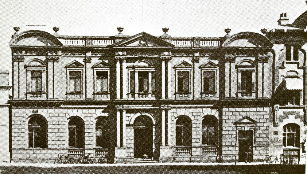 Pretoria Mint Est 1892