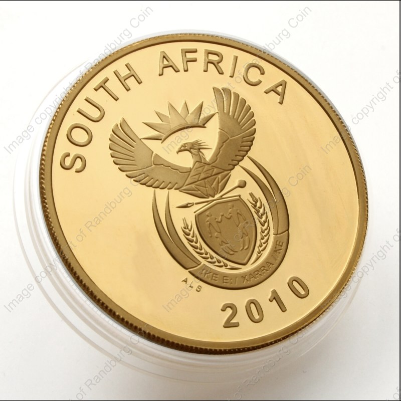2010_Gold_1oz_FIFA_R200_Trophy_Coin_ob
