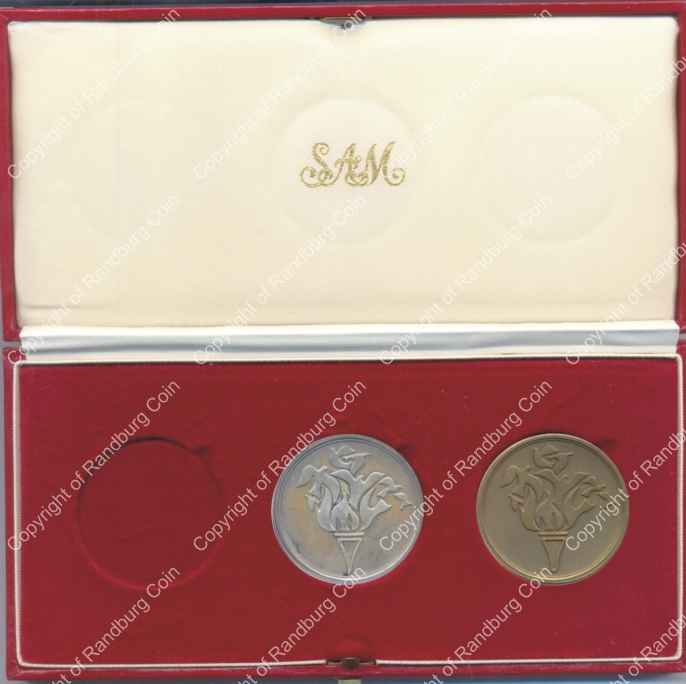 1981_RSA_20th_Anniv_Silver_and_Bronze_Medals_Box_rev.jpg
