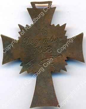 Germany_Mothers_Cross_medallion_no_ribbon_rev.jpg