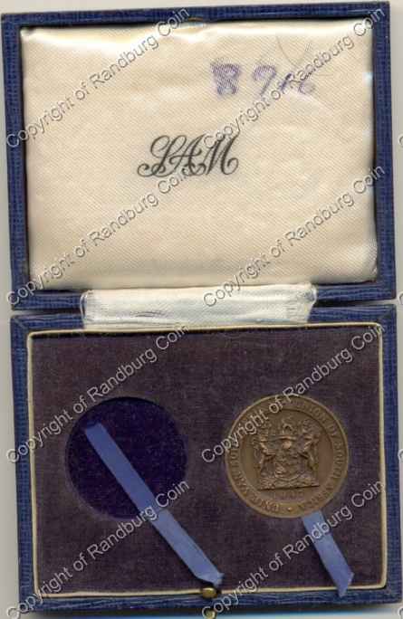 Royal_Visit_Bronze_Medallion_1947_ob.jpg