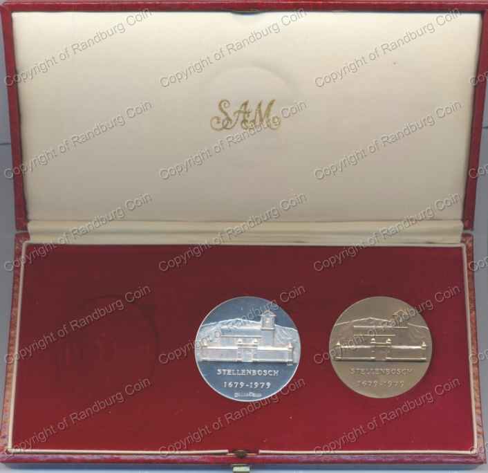 SA_1979_Silver_and_Bronze_Medallions_300th_Anniv_Stellenbosch_Box_rev.jpg