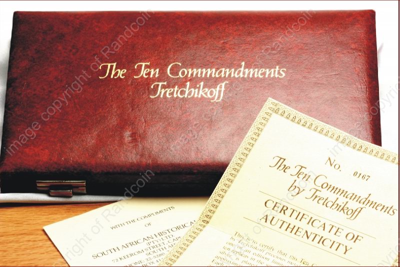 1978_The_Ten_Commandments_Trechikoff_Set_box_and_cert