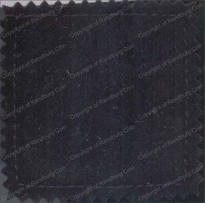 Australia_2020_Silver_5oz_8_Dollars_Kookaburra_Box_cloth.jpg