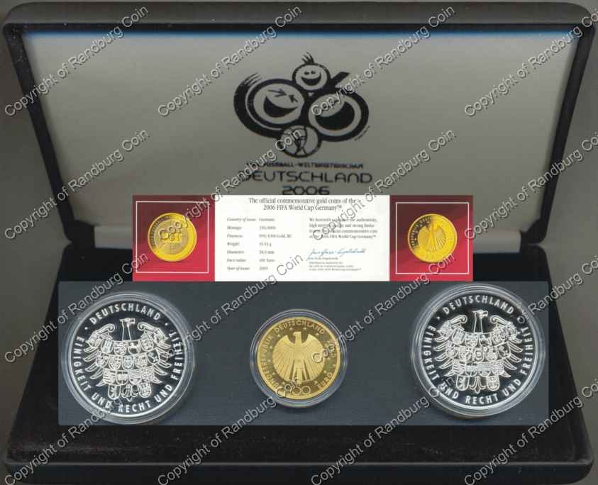 Germany_2006_FIFA_World_Cup_Set_Open_Box_rev.jpg
