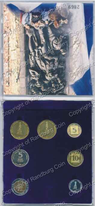Israel 2002 Hanukka Mint set March into Poland in plastic open